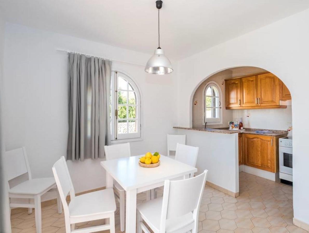 Girasol Garden Superior 2-B Apartman Son Bou Kültér fotó